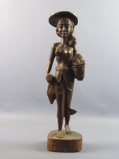 Scultura legno statua Orientale donna contadina intagliata vintage epoca XX Sec.