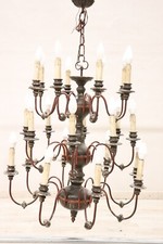 Lampadario in legno e ferro