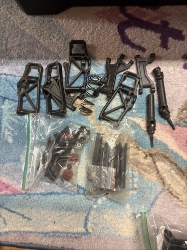 Ricambi traxxas maxx - ricambi,