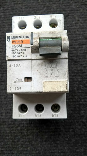 Multi p25m merlin gerin - 9,