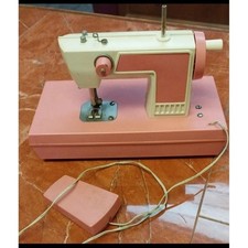 Macchina cucire giocattolo - cucire,
