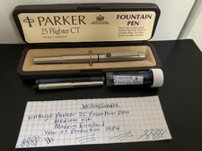Vintage Parker 25 Fountain Pen