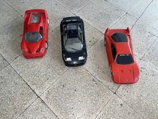 burago 1/18: Ferrari F40 a Batterie, Ferrari F50, e Bugatti EB 110 Leggi Desc