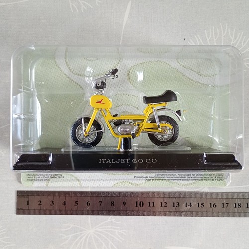 Mobylette chappy miniature - chappy,