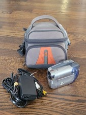 Canon DC210 Videocamera DVD con Custodia Adattatore di Alimentazione Cavo Video Stereo - LEGGI 