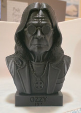 Statua busto Ozzy Osbourne