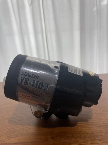 Flash stroboscopico subacqueo