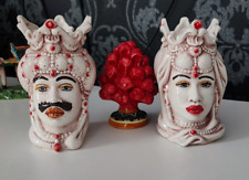 Ceramica di Caltagirone Set Scultura di teste moresche siciliane  con pigna