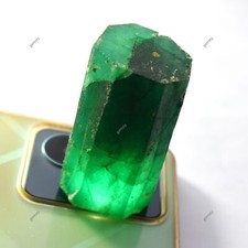 Smeraldo Verde Grezzo 527,65 Ct Naturale Non Tagliato Enorme Dimensione Gemma Sciolta CERTIFICATO