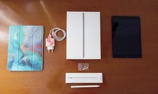 Apple iPad 9a Gen. 64GB, Wi-Fi, 10,2" - Argento + accessori (cover, stylus pen)