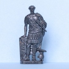 KINDER / SOLDATINI SERIE: ROMANI RP 1482 FIG. 3 40MM / FERRO