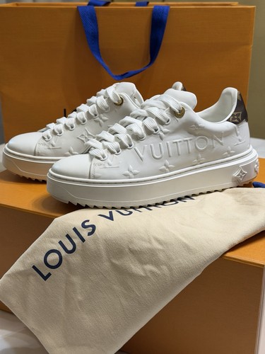 Sneakers louis vuitton - louis,