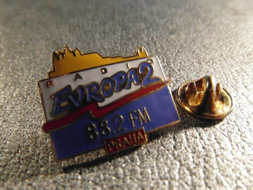 Rara spilla pin radio - rara,
