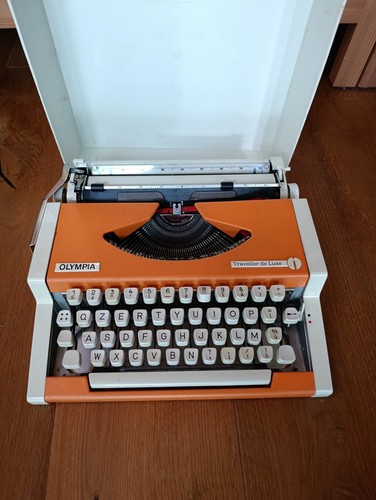 Macchina scrivere olympia - macchina,