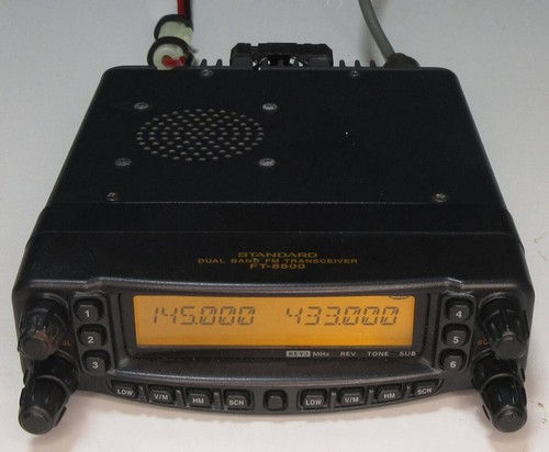 Ricetrasmettitore dual band