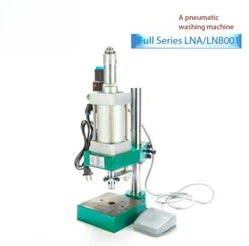 Piccola pressa pneumatica