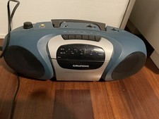 Radio/Portacassette Portatile