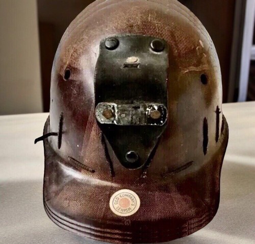 Elmetto minatore carbone