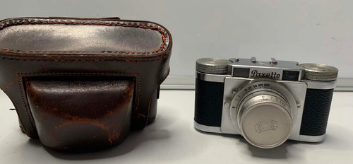 Macchina fotografica vintage
