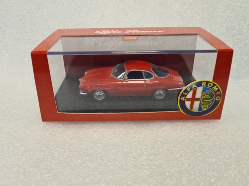 Alfa romeo giulietta - alfa, red