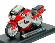 Modellino moto 1:18 2001 nuovo