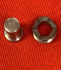 #80 WW2 M1 / M2 30 US Carabina PISTONE + DADO marcato W.I. (Entroterra) Mai usato NOS