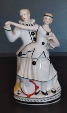 Scatola in porcellana Art Decò, ballerini Pierrot e Colombine, 1925 circa