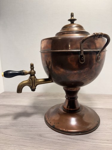 Antico samovar acqua calda - antico,
