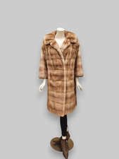 Cappotto visone taglio orizzontale pastello - grande