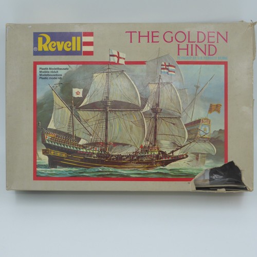 Revell the golden hind - golden,