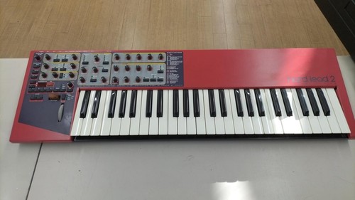 Sintetizzatore tastiera clavia - sintetizzatore,