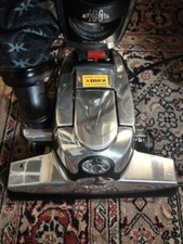 Aspirapolvere con sacco KIRBY