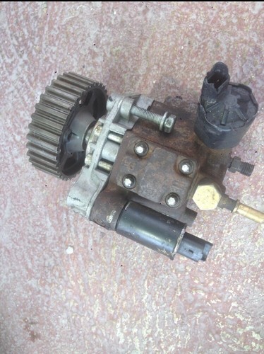 Pompa gasolio ford fiesta 1400 - pompa,