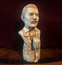 FREDDIE MERCURY BUST ROCK POP