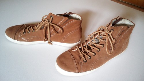 Super sneakers vagabond - super!,
