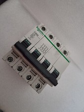 Interruttore magnetotermico quadripolare C25 nuovo (fondo magazzino)