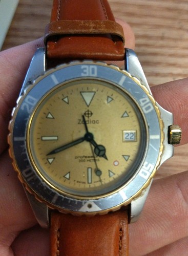 Orologio vintage zodiac - vintage, red