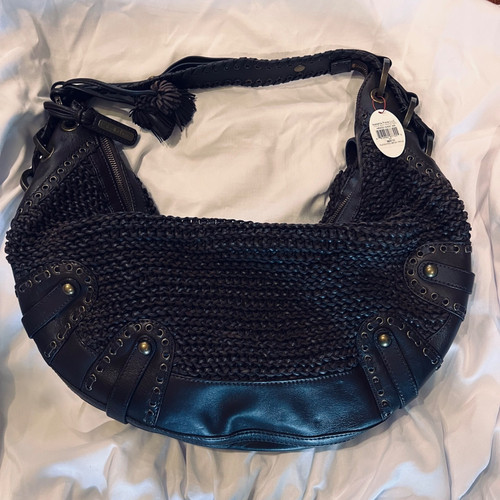 Borsa nuova con etichette