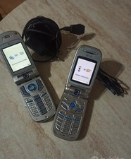 2 Telefoni cellulari LG U8180 conchiglia Vintage 