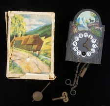 Antico orologio da parete a