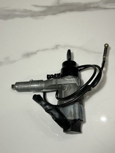 Mercedes benz blocco - mercedes,