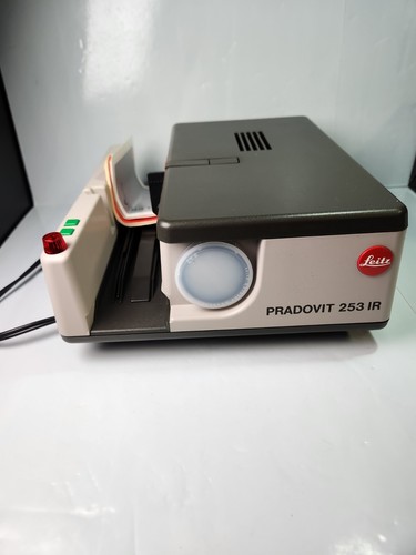 Raro proiettore slide leitz - raro,