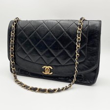 Borsa a tracolla CHANEL Diana Matelasse con catena