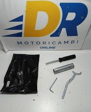KIT ATTREZZI ORIGINALI PIAGGIO VESPA GTS 300 2015 2016  
