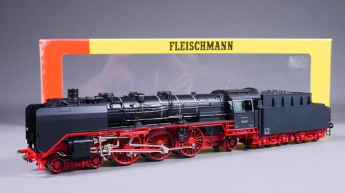 Locomotiva trainata dc - h0,