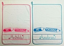 Asciugamano asilo con NOME RICAMATO Made in Italy mis.40x56 ,occhiello,4 colori