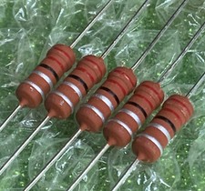 5Pz. 2,2 Ohm 2W ±10%