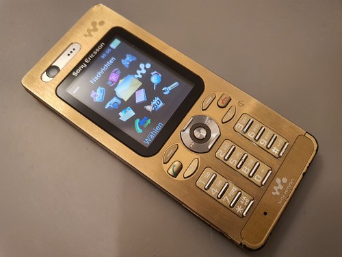 Walkman sony ericsson w880i - ericsson,