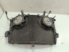 RADIATORE COMPLETO DI VENTOLE