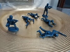 Lot of 6 Atlantic Soldiers